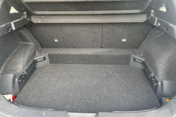 NISSAN QASHQAI 1.3 DIG-T MHEV Tekna+ SUV 5dr Petrol Hybrid XTRON Euro 6 (s/s) (