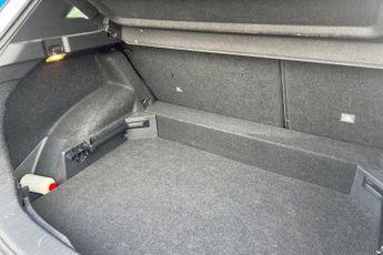 NISSAN QASHQAI 1.3 DIG-T MHEV Tekna+ SUV 5dr Petrol Hybrid XTRON Euro 6 (s/s) (