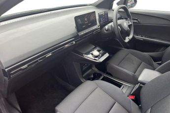 MG MG 4 64kWh SE Long Range Hatchback 5dr Electric Auto (203 ps) Rear Pa