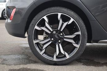 FORD FIESTA 1.0T EcoBoost MHEV Active X Hatchback 5dr Petrol Hybrid DCT Euro