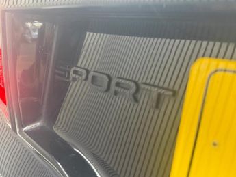 LAND ROVER DISCOVERY SPORT 2.0 D200 MHEV R-Dynamic S Plus SUV 5dr Diesel Auto 4WD Euro 6 (s