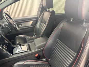 LAND ROVER DISCOVERY SPORT 2.0 D200 MHEV R-Dynamic S Plus SUV 5dr Diesel Auto 4WD Euro 6 (s