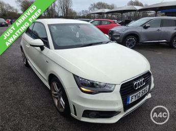 AUDI A1 1.4 TFSI S line Hatchback 3dr Petrol S Tronic Euro 5 (s/s) (122 