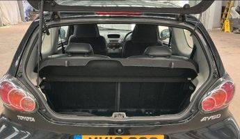 TOYOTA AYGO 1.0 VVT-i Black Hatchback 3dr Petrol Manual Euro 4 (AC) (67 bhp)