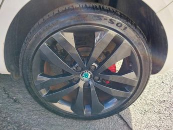 SKODA FABIA 1.4 TSI vRS S2000 Hatchback 5dr Petrol DSG Euro 5 (180 ps)