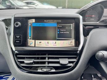 PEUGEOT 208 1.2 VTi Active Hatchback 5dr Petrol Manual Euro 5 (82 ps)