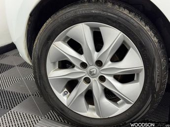 RENAULT ZOE 22kWh Dynamique Intens Hatchback 5dr Electric Auto (Battery Leas