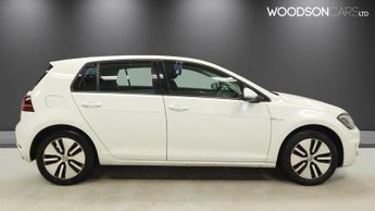VOLKSWAGEN E-GOLF 35.8kWh e-Golf Hatchback 5dr Electric Auto (136 ps)
