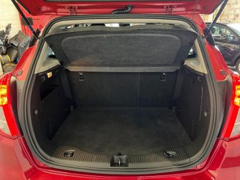 VAUXHALL MOKKA X 1.4i Turbo Design Nav SUV 5dr Petrol Auto Euro 6 (140 ps)