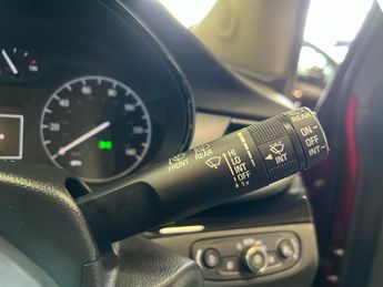 VAUXHALL MOKKA X 1.4i Turbo Design Nav SUV 5dr Petrol Auto Euro 6 (140 ps)