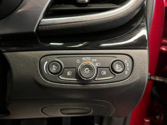 VAUXHALL MOKKA X 1.4i Turbo Design Nav SUV 5dr Petrol Auto Euro 6 (140 ps)