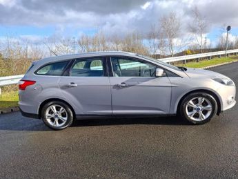 FORD FOCUS 1.6 Zetec Estate 5dr Petrol Powershift Euro 5 (125 ps)