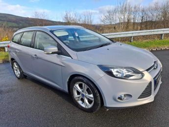 FORD FOCUS 1.6 Zetec Estate 5dr Petrol Powershift Euro 5 (125 ps)