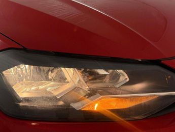 VOLKSWAGEN POLO 1.0 TSI Match Hatchback 5dr Petrol DSG Euro 6 (s/s) (95 ps)