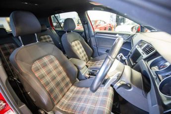 VOLKSWAGEN GOLF 2.0 TSI BlueMotion Tech GTI Hatchback 5dr Petrol DSG Euro 6 (s/s