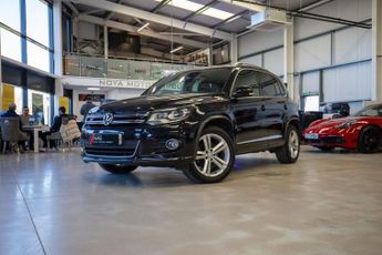 VOLKSWAGEN TIGUAN 2.0 TDI BlueMotion Tech R-Line SUV 5dr Diesel DSG 4WD Euro 5 (s/