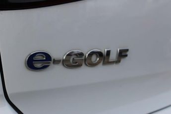 VOLKSWAGEN E-GOLF 35.8kWh e-Golf Hatchback 5dr Electric Auto (136 ps)