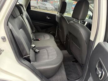 NISSAN QASHQAI 2.0 Acenta SUV 5dr Petrol CVT 2WD Euro 5 (140 ps)