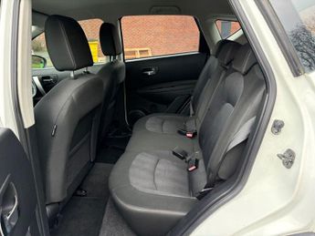 NISSAN QASHQAI 2.0 Acenta SUV 5dr Petrol CVT 2WD Euro 5 (140 ps)