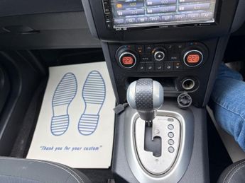 NISSAN QASHQAI 2.0 Acenta SUV 5dr Petrol CVT 2WD Euro 5 (140 ps)