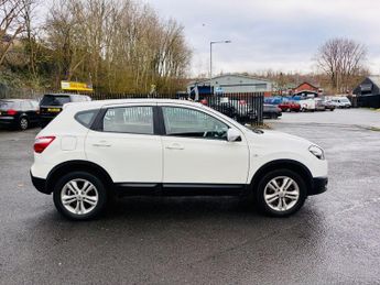 NISSAN QASHQAI 2.0 Acenta SUV 5dr Petrol CVT 2WD Euro 5 (140 ps)