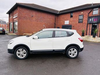 NISSAN QASHQAI 2.0 Acenta SUV 5dr Petrol CVT 2WD Euro 5 (140 ps)