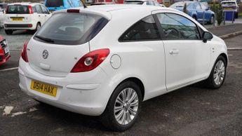 VAUXHALL CORSA 1.2 16V SE Hatchback 3dr Petrol Manual Euro 5 (85 ps)