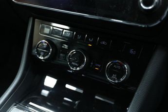 SKODA SUPERB 2.0 TDI SE Technology Estate 5dr Diesel DSG Euro 6 (s/s) (150 ps