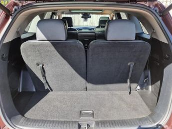 KIA SORENTO 2.2 CRDi KX-3 SUV 5dr Diesel Auto AWD Euro 6 (197 bhp)