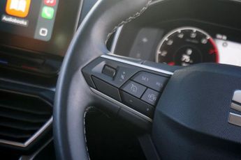 SEAT LEON 1.0 TSI SE Dynamic Hatchback Petrol Manual Euro 6 (s/s) 5dr - Ju