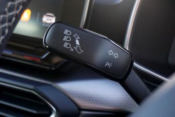 SEAT LEON 1.0 TSI SE Dynamic Hatchback Petrol Manual Euro 6 (s/s) 5dr - Ju