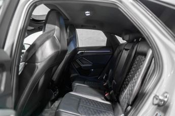 AUDI Q3 2.5 RS SPORTBACK TFSI QUATTRO VORSPRUNG 5d AUTO 395 BHP