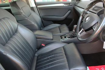SKODA SUPERB 2.0 TDI SE L Executive Hatchback 5dr Diesel DSG Auto 6Spd 4WD Eu