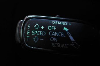 SKODA SUPERB 2.0 TDI SE L Executive Hatchback 5dr Diesel DSG Auto 6Spd 4WD Eu