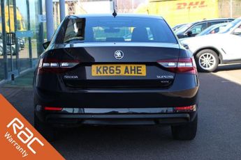 SKODA SUPERB 2.0 TDI SE L Executive Hatchback 5dr Diesel DSG Auto 6Spd 4WD Eu