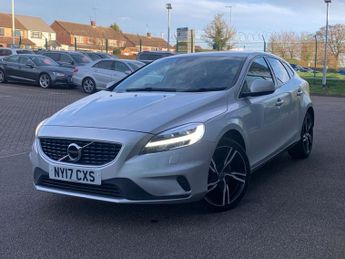 VOLVO V40 2.0 T2 R-Design Pro Hatchback 5dr Petrol Manual Euro 6 (s/s) (12