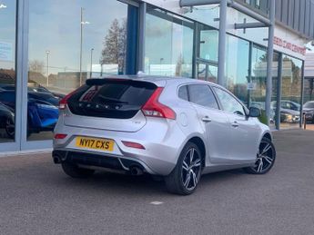 VOLVO V40 2.0 T2 R-Design Pro Hatchback 5dr Petrol Manual Euro 6 (s/s) (12