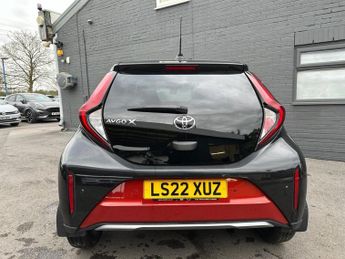 TOYOTA AYGO X 1.0 VVT-i Exclusive Hatchback 5dr Petrol x-shift Euro 6 (s/s) (7