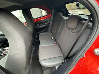 TOYOTA AYGO X 1.0 VVT-i Exclusive Hatchback 5dr Petrol x-shift Euro 6 (s/s) (7