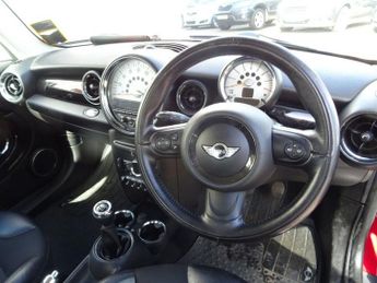 MINI HATCH 1.6 Cooper Hatchback 3dr Petrol Manual Euro 5 (s/s) (122 ps)