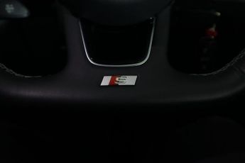 AUDI Q2 1.5 TFSI CoD 35 Black Edition S Tronic Euro 6 (s/s) 5dr