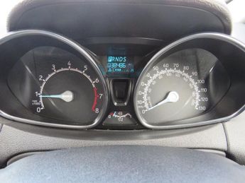 FORD ECOSPORT 1.5 Titanium SUV 5dr Petrol Powershift 2WD Euro 5 (112 ps)