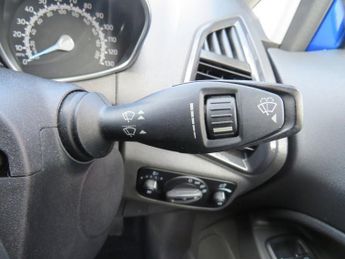 FORD ECOSPORT 1.5 Titanium SUV 5dr Petrol Powershift 2WD Euro 5 (112 ps)