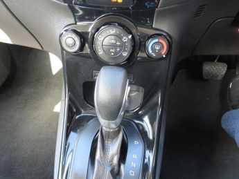 FORD FIESTA 1.0T EcoBoost Zetec Hatchback 5dr Petrol Powershift Euro 6 (100 