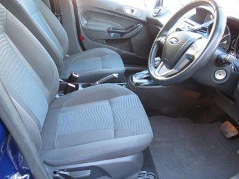 FORD FIESTA 1.0T EcoBoost Zetec Hatchback 5dr Petrol Powershift Euro 6 (100 