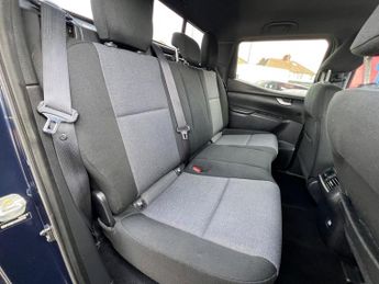 MERCEDES-BENZ X CLASS 2.3 CDI Progressive Auto 4MATIC Euro 6 4dr