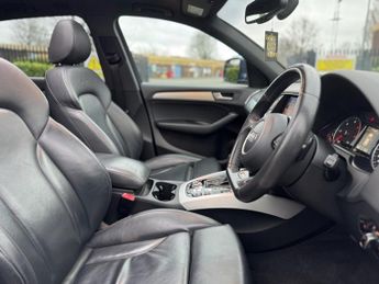 AUDI Q5 2.0 TDI S line Plus SUV 5dr Diesel S Tronic quattro Euro 5 (s/s)