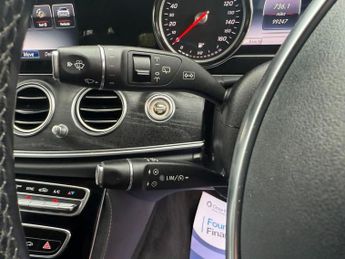 MERCEDES-BENZ E-CLASS 2.0 E220d AMG Line Estate 5dr Diesel G-Tronic+ Euro 6 (s/s) (194