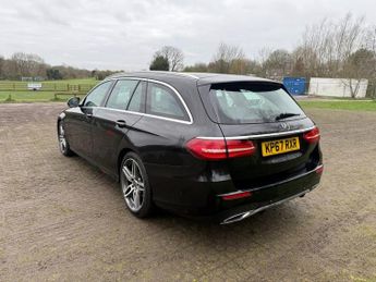 MERCEDES-BENZ E-CLASS 2.0 E220d AMG Line Estate 5dr Diesel G-Tronic+ Euro 6 (s/s) (194