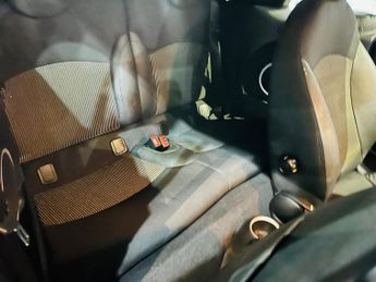 MINI CONVERTIBLE 1.6 Cooper Convertible 2dr Petrol Manual Euro 5 (122 ps)